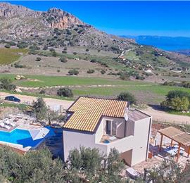 3 bedroom villa with pool, near Scopello, sleeps 6